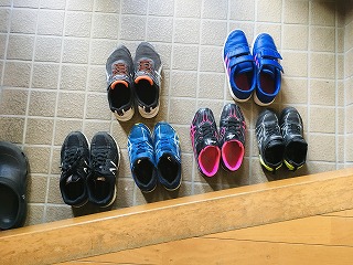靴は揃えましょう